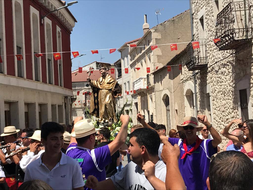 Los habitantes de Campaspero han salido a celebrar el día de su patrón