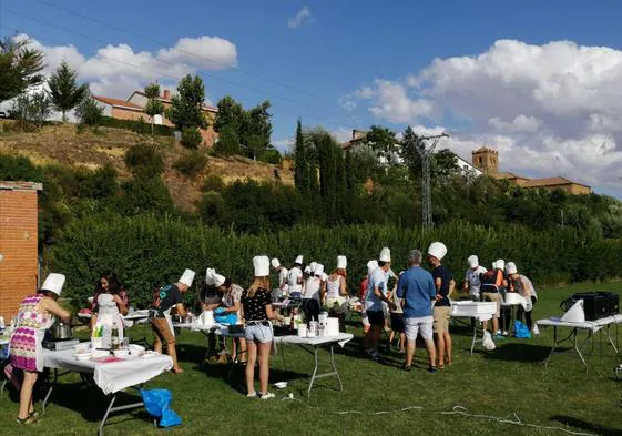 La actividad denominada 'Rural chef' celebrada en La Serna.