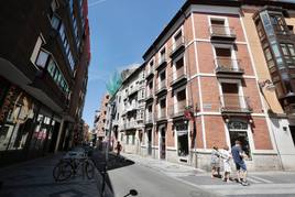 La calle Leopoldo Cano: el enclave cultural de la ciudad