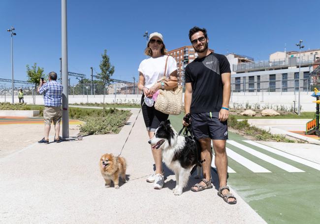 Bimba y Benji, junto a Soledad y Juan.