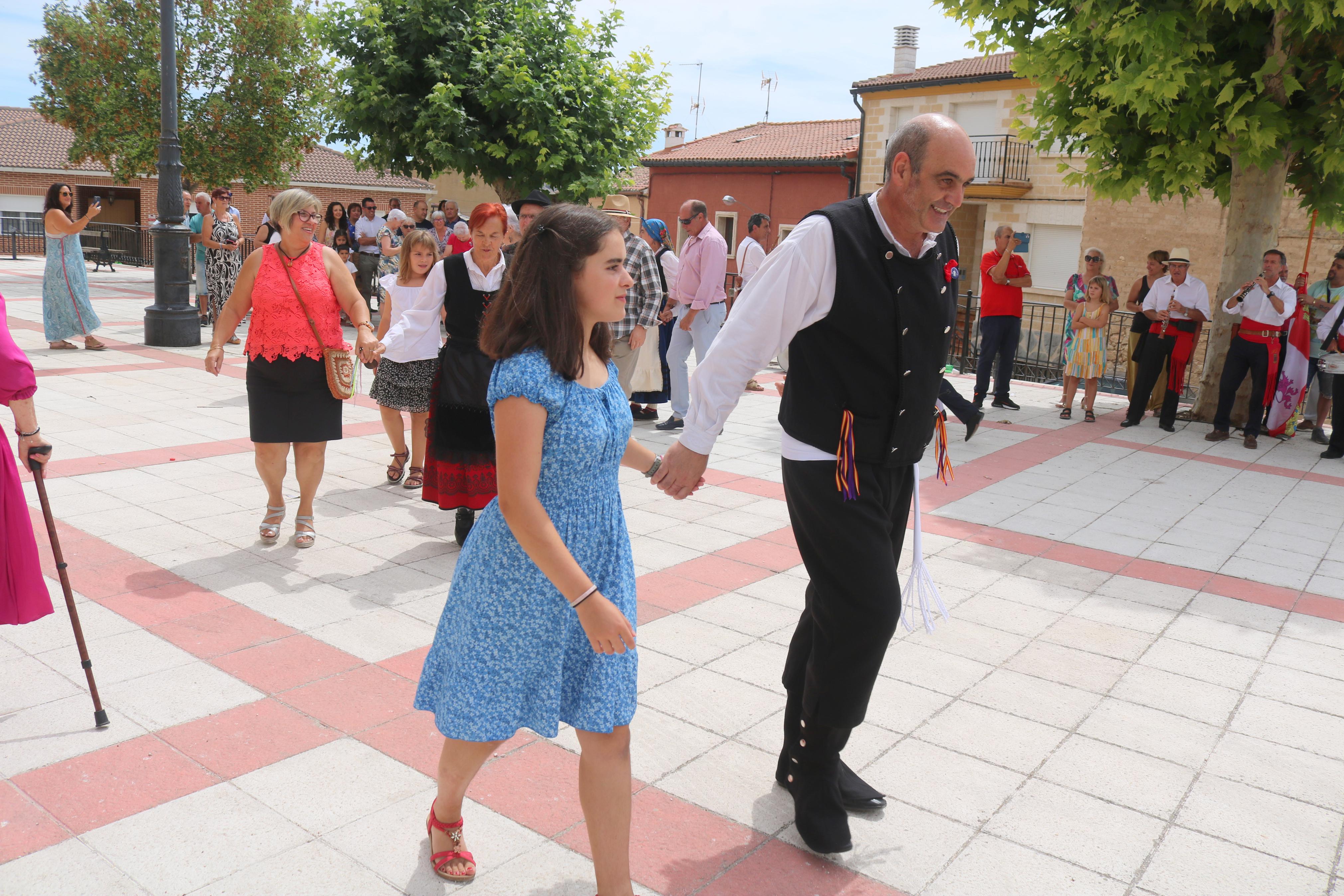 Villaconancio se rinde a la Virgen de Mediavilla