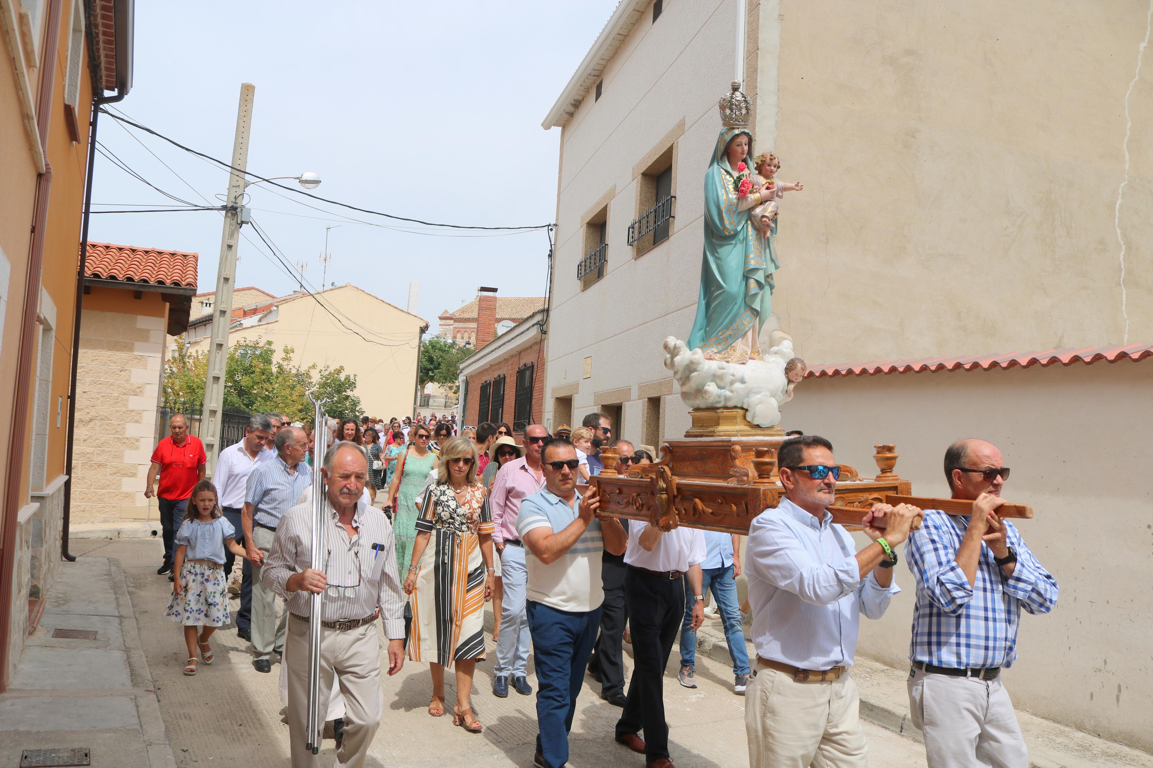 Villaconancio se rinde a la Virgen de Mediavilla