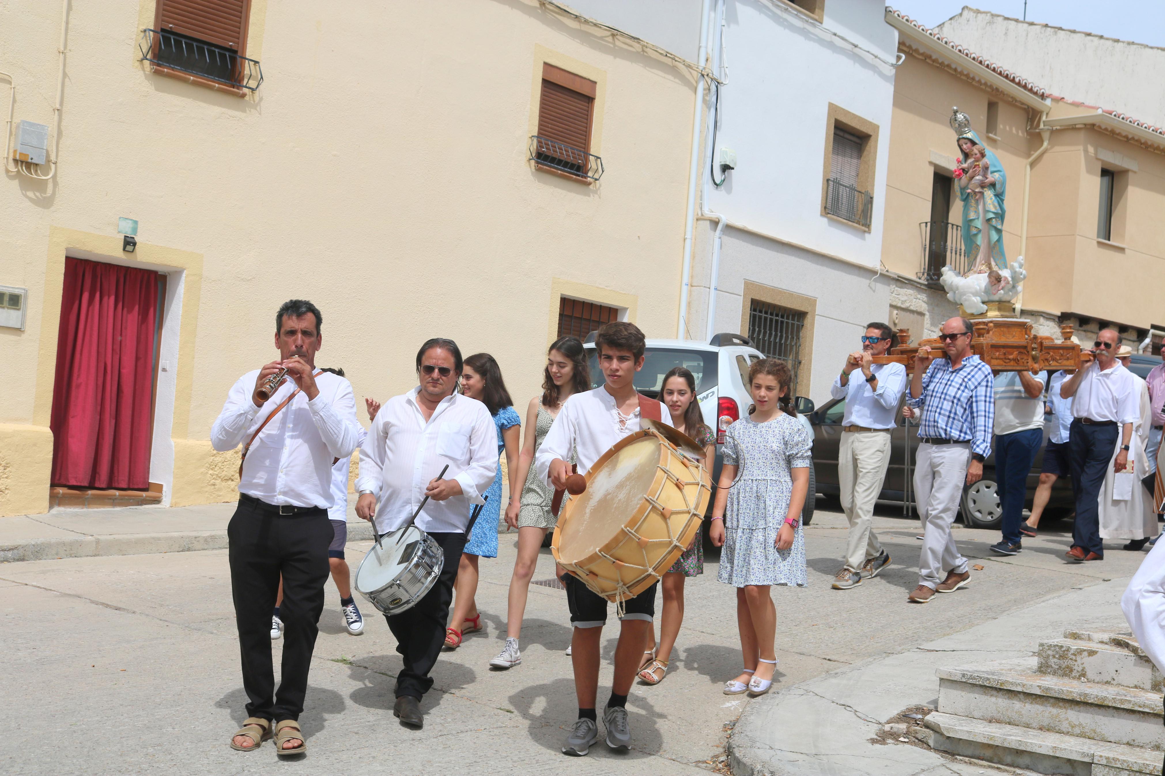 Villaconancio se rinde a la Virgen de Mediavilla