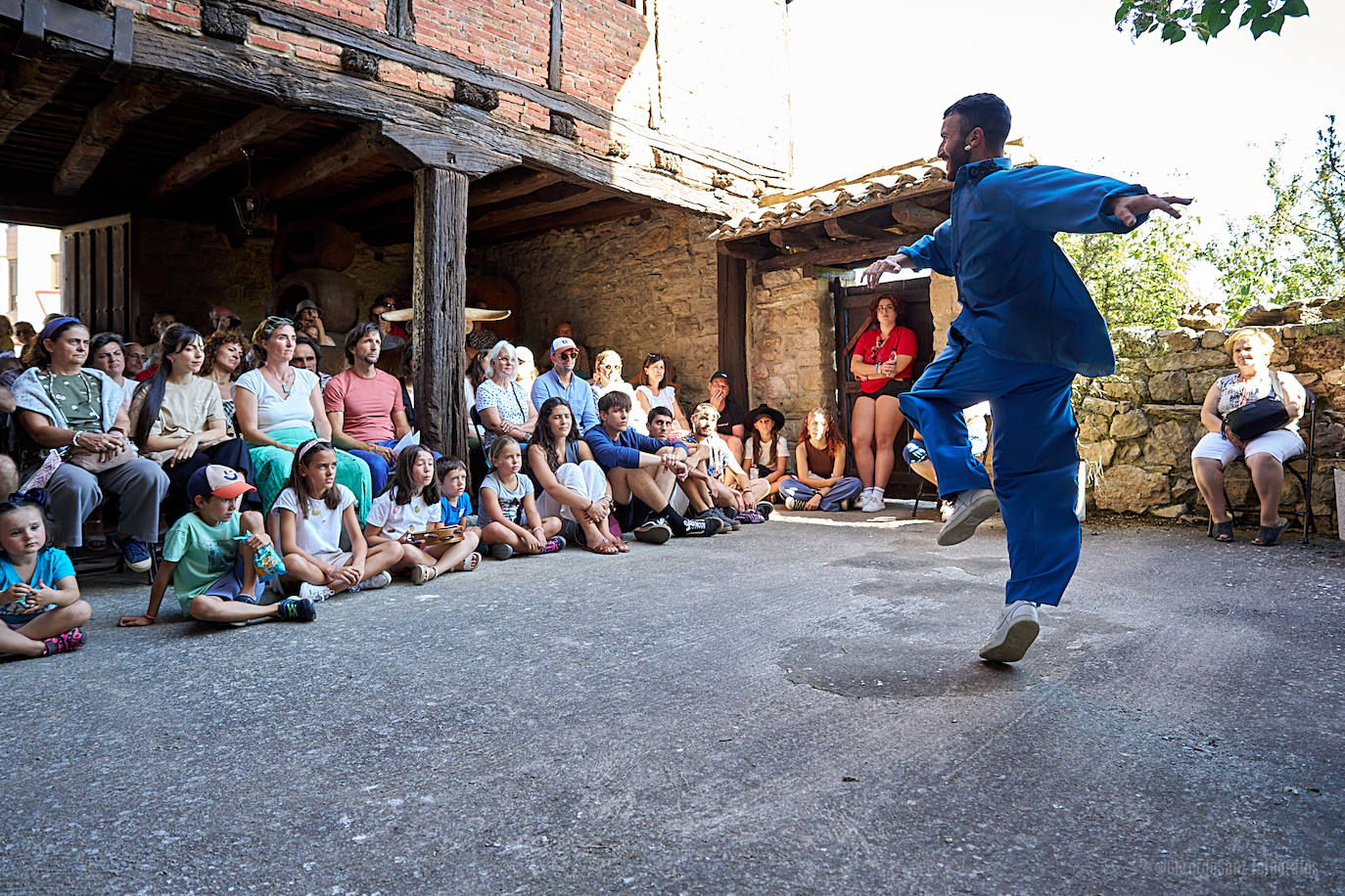 La danza abre otra vistosa edición de ARCA en Aguilar