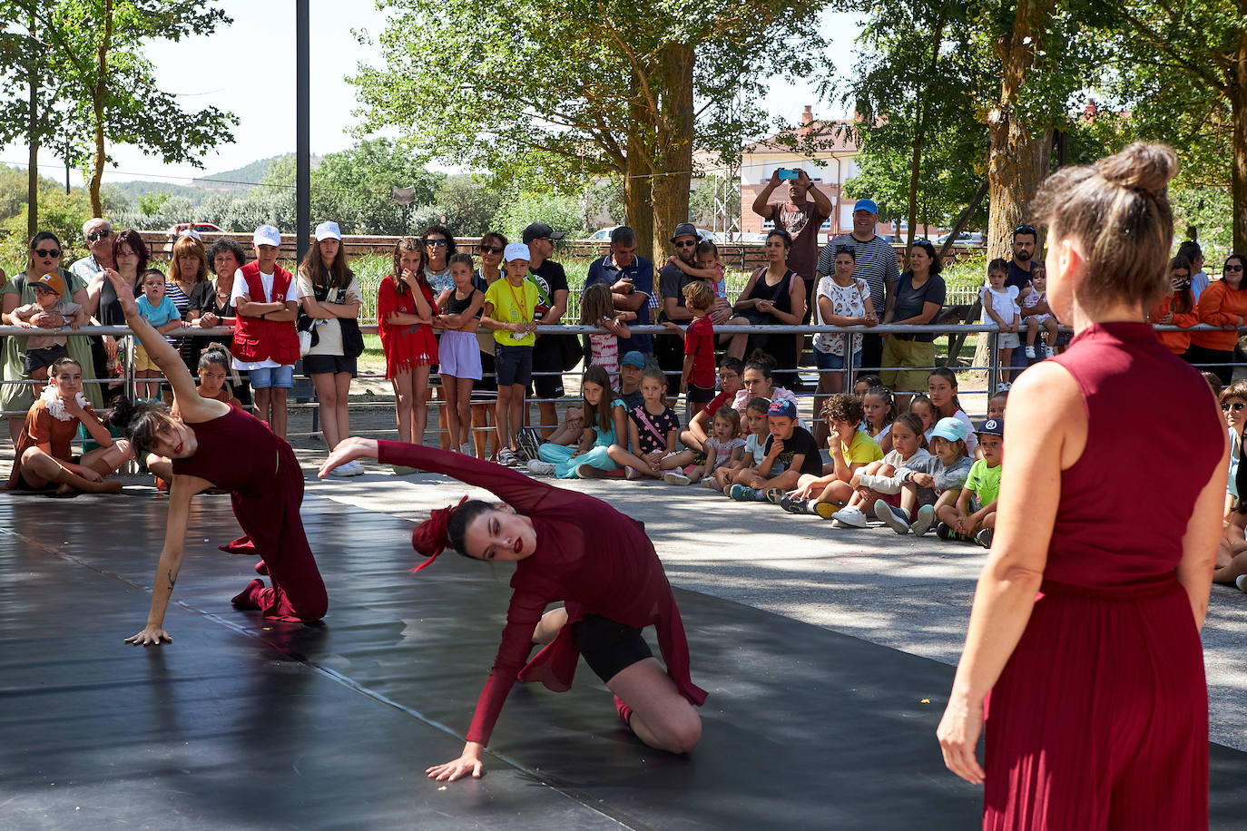 La danza abre otra vistosa edición de ARCA en Aguilar