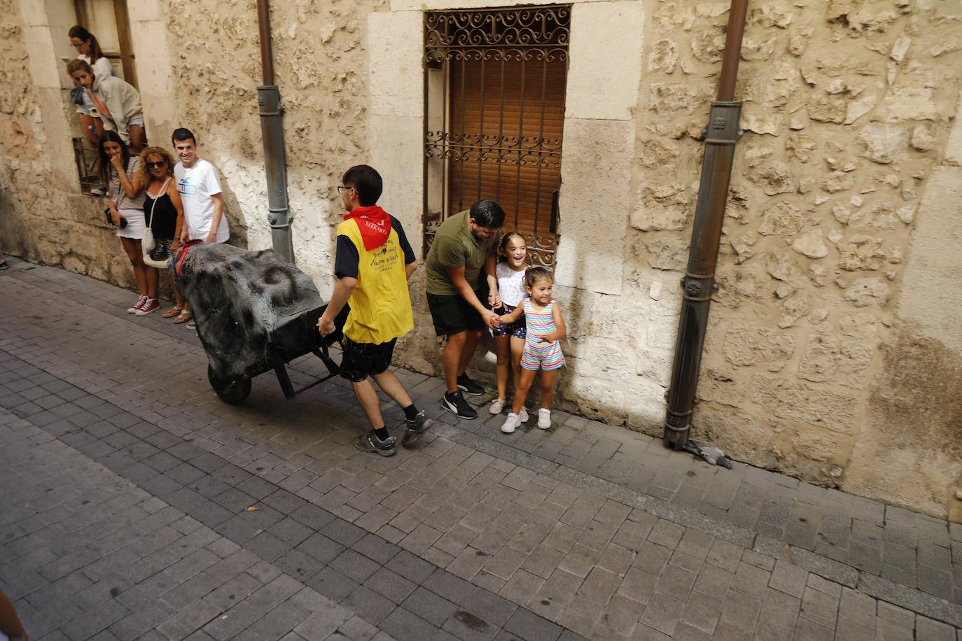 En imágenes, el encierro infantil de Peñafiel