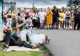 Espectáculo de Mario Ezno.