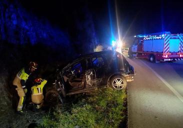 Dos heridos en un accidente en la CL-631 en Palacios del Sil