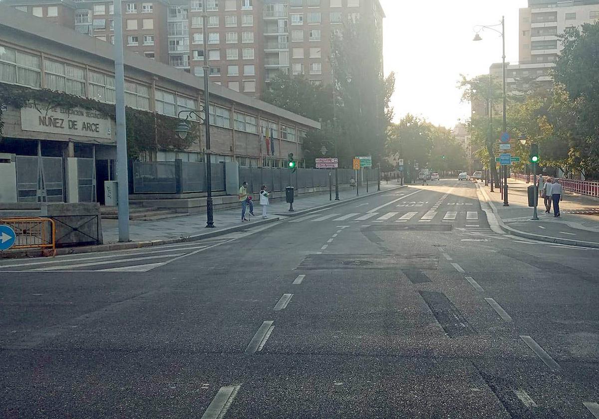 La plaza de Poniente, con la calzada despejada una vez concluidas las obras.