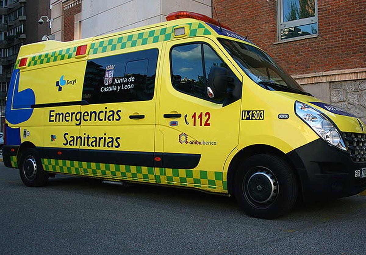 Imagen de archivo de una ambulancia.