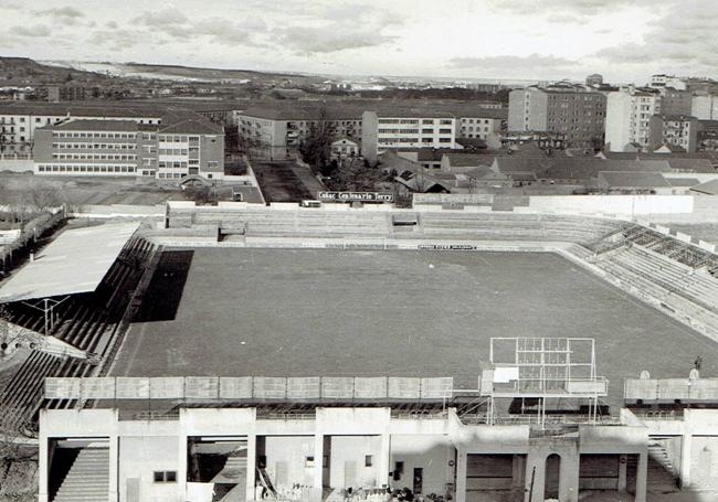 Vista aérea del estadio José Zorrilla en los años 50.