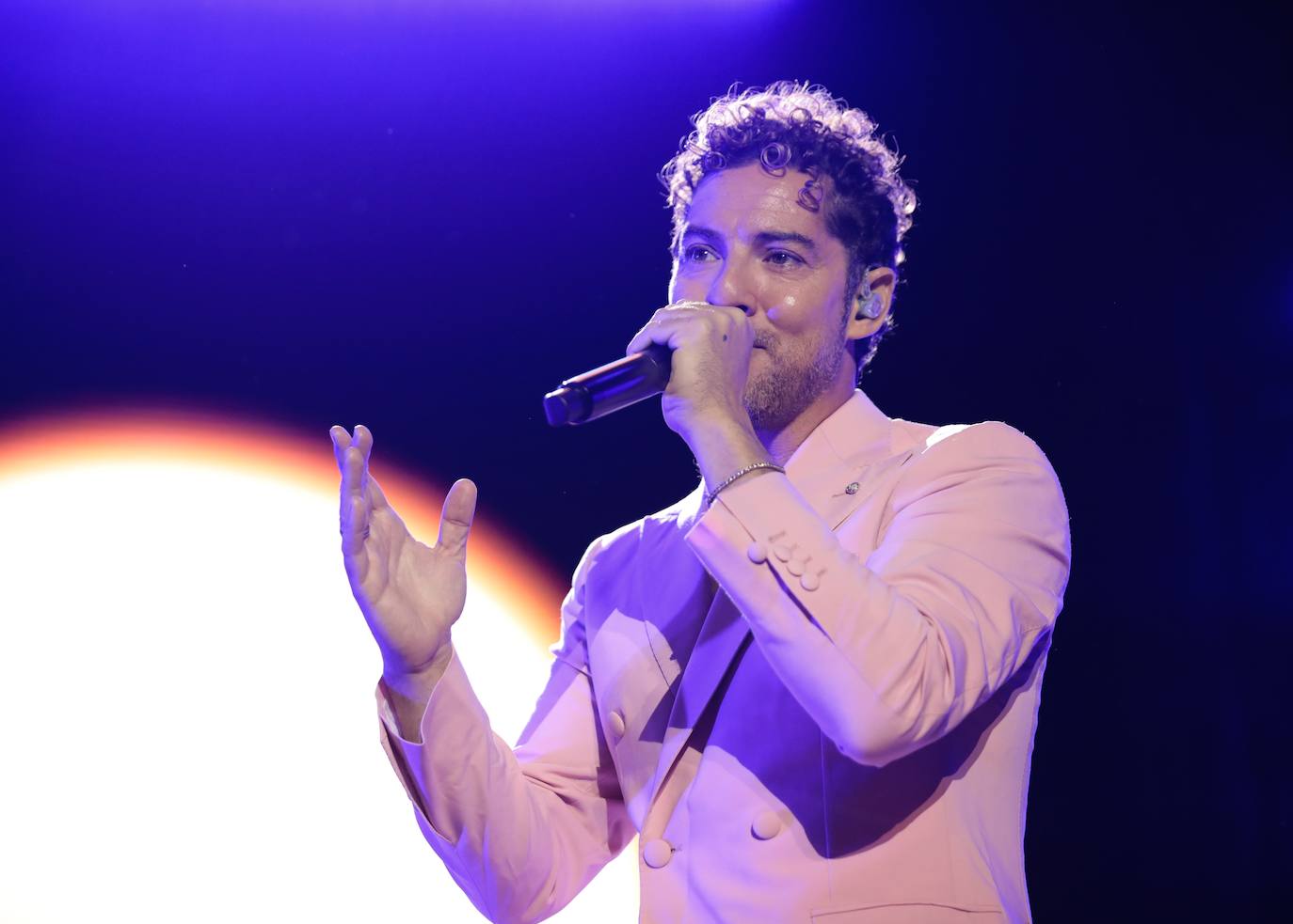 El concierto del cantante David Bisbal en Medina del Campo, en imágenes