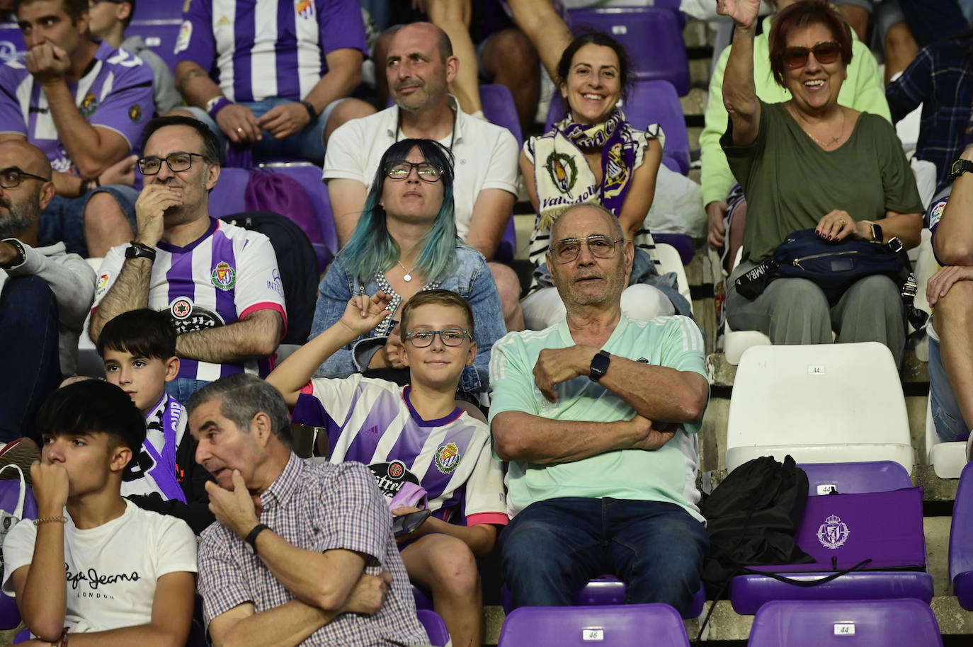 Búscate en la grada del José Zorrilla (1/4)