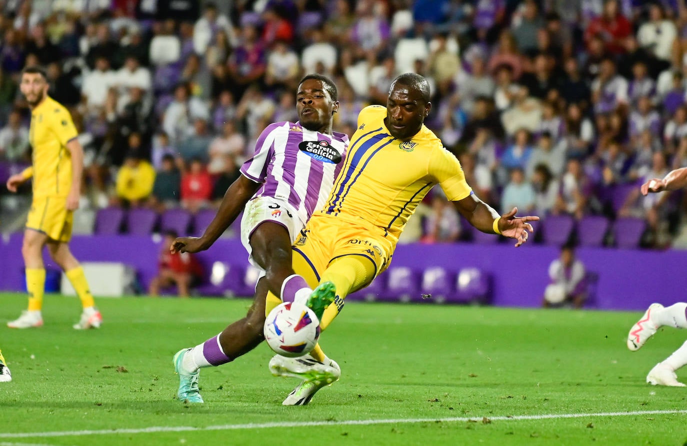 El partido entre en Real Valladolid y el Alcorcón, en imágenes (1/3)