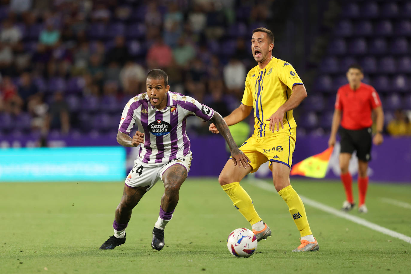 El partido entre en Real Valladolid y el Alcorcón, en imágenes (1/3)