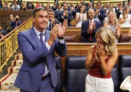 Pedro Sánchez junto a Yolanda Díaz.