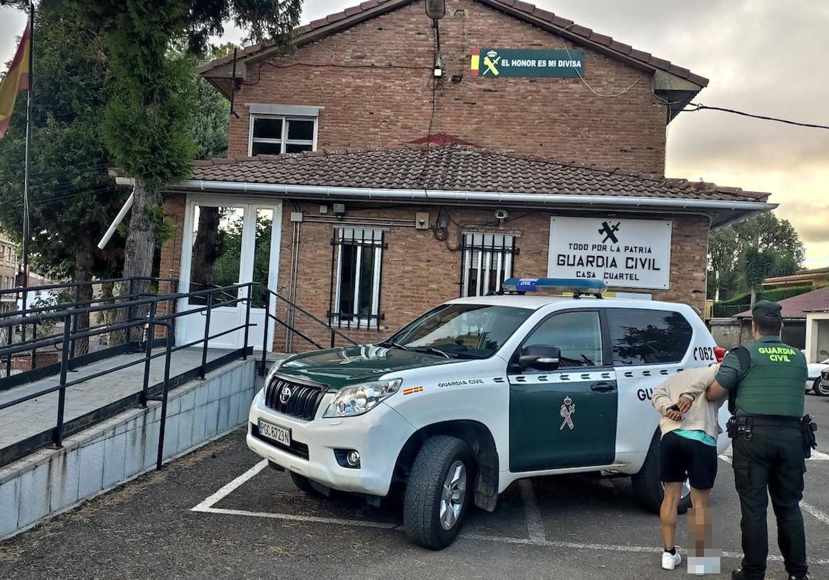 Palencia: Detenido por grabar vídeos por debajo de las faldas de las mujeres  en el mercadillo de Guardo | El Norte de Castilla