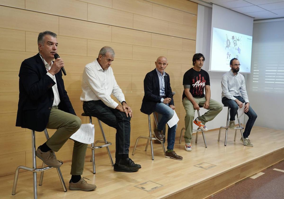 El director general de la Feria de Valladolid, Alberto Alonso, presenta los contenidos de la próxima edición de este histórico certamen.