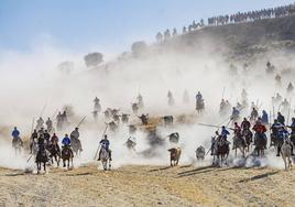 Quinto encierro de Cuéllar, en la zona del Embudo.