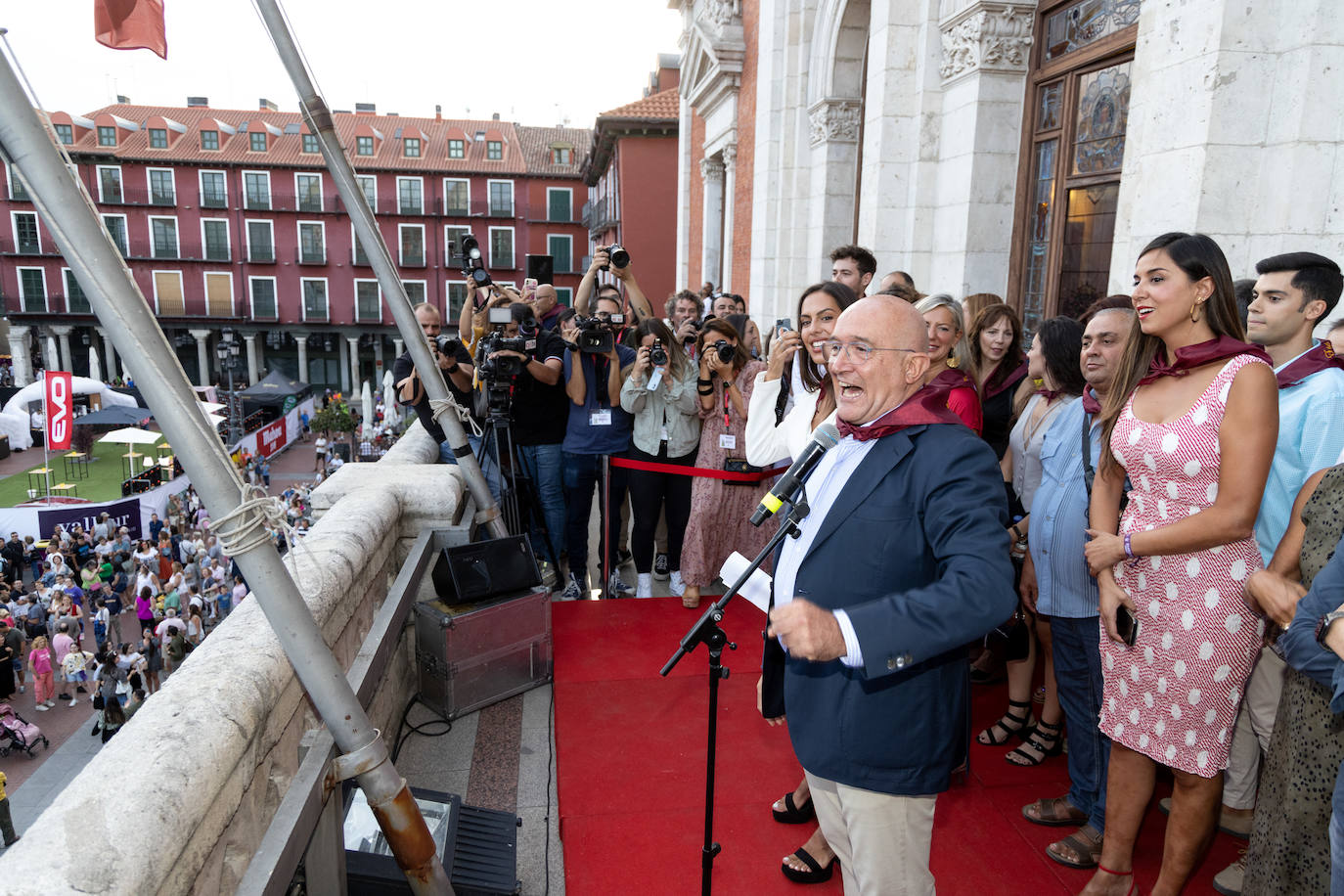 El pregón de Alba Oliveros, en imágenes