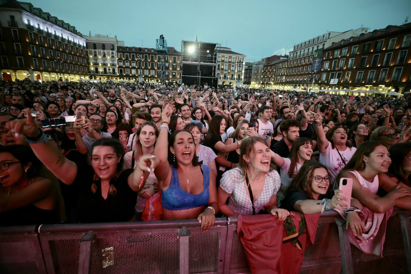El concierto de Cepeda, en imágenes