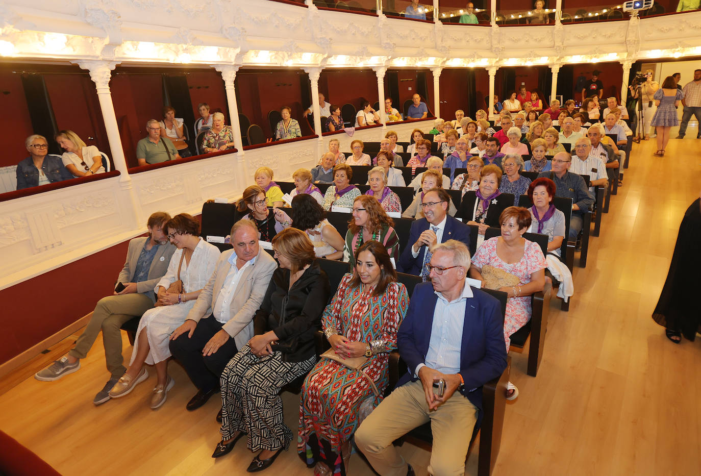 Reunión de casas regionales de Palencia por San Antolín