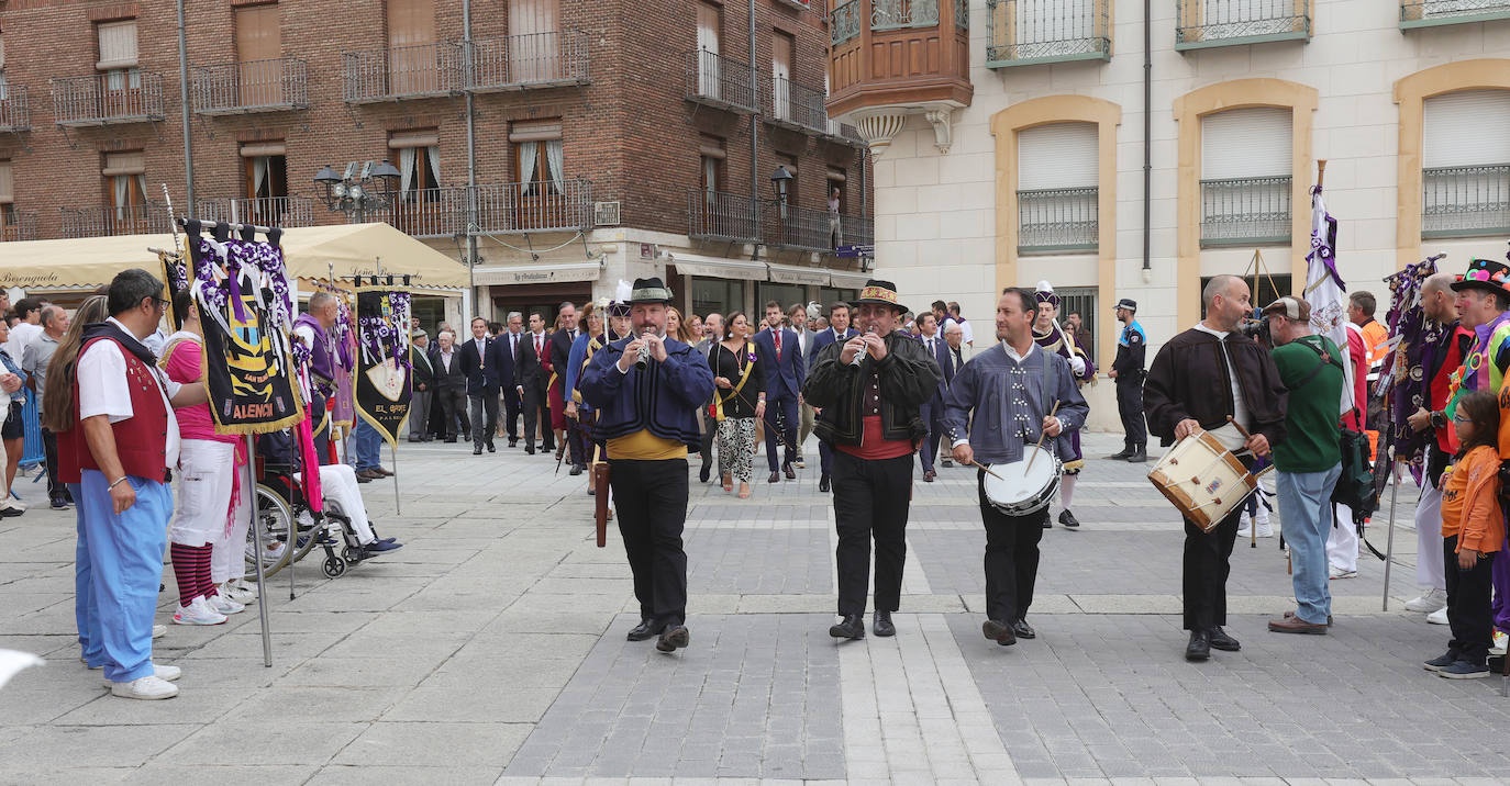 Los palentinos salen a la calle a celebrar San Antolín