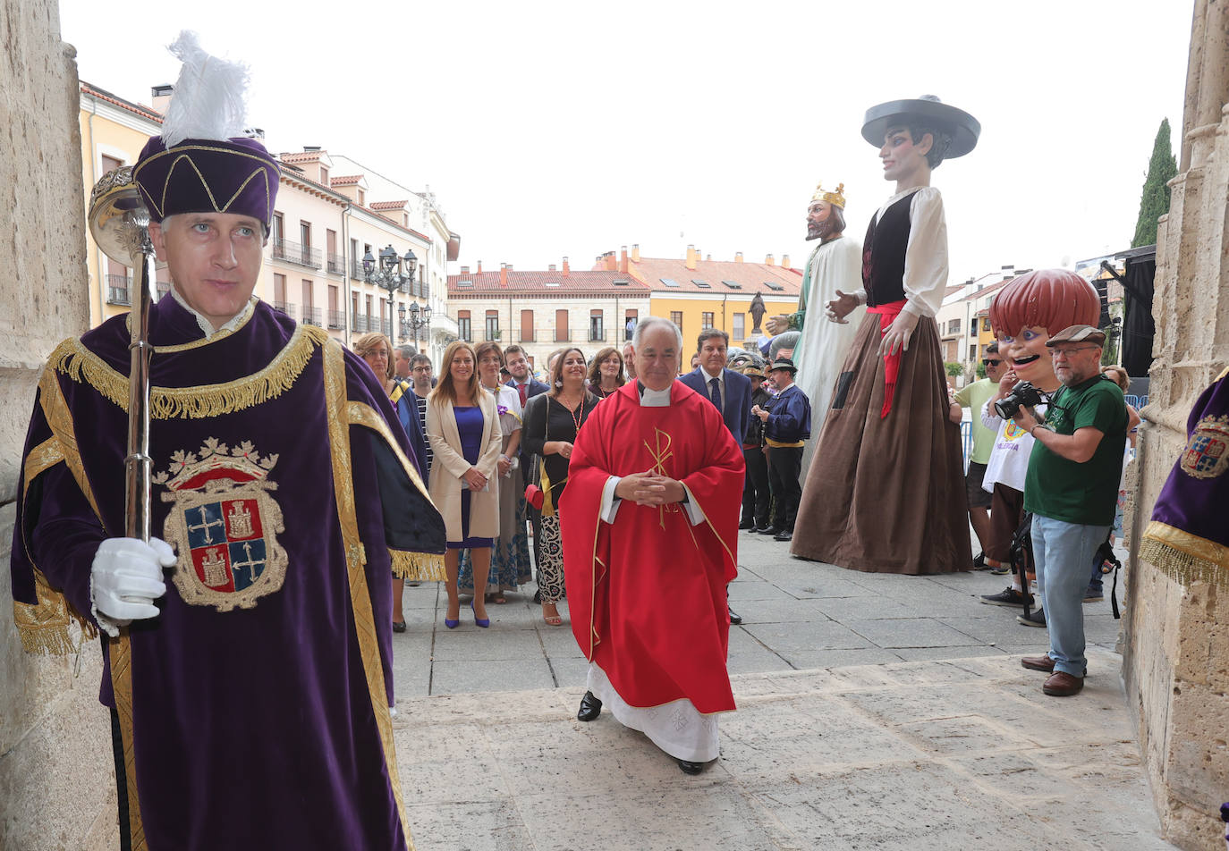 Los palentinos salen a la calle a celebrar San Antolín