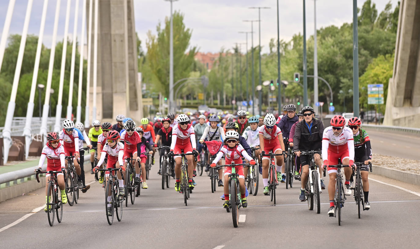 VI Marcha Cicloturística en homenaje a Estela Domínguez