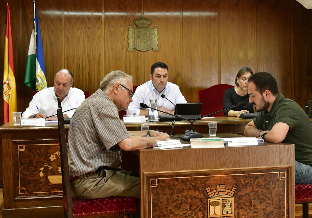 Un momento del pleno celebrado el pasado mes de agosto en El Espinar.