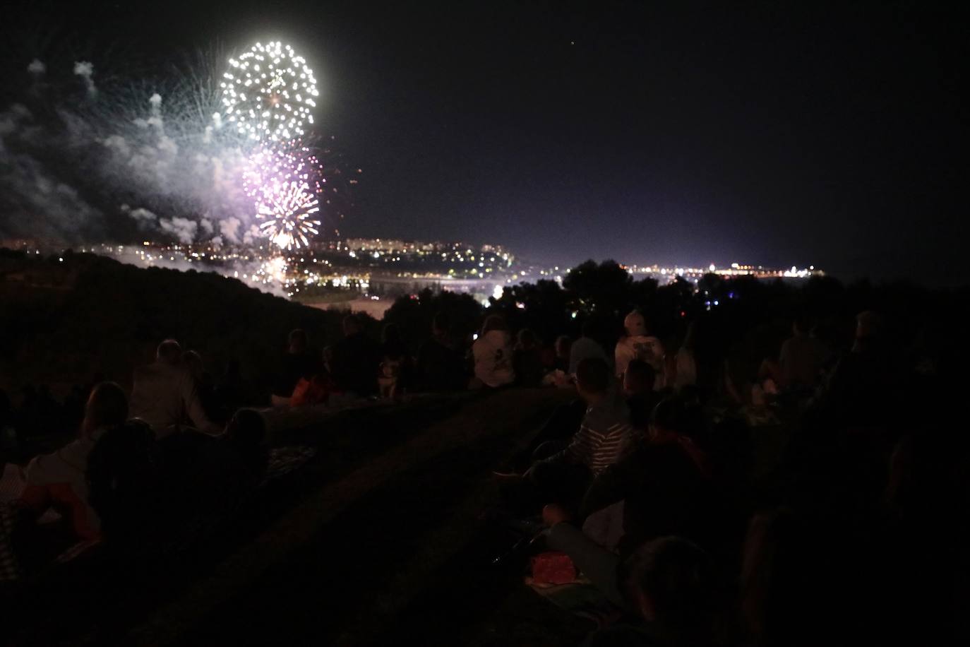 En imágenes, los fuegos artificiales del lunes 4 de septiembre