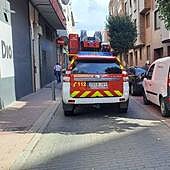 Un incendio en un piso de Delicias obliga a cortar la calle Vegafría