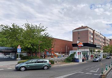 Herido un motorista al sufrir una caída junto a Vallsur