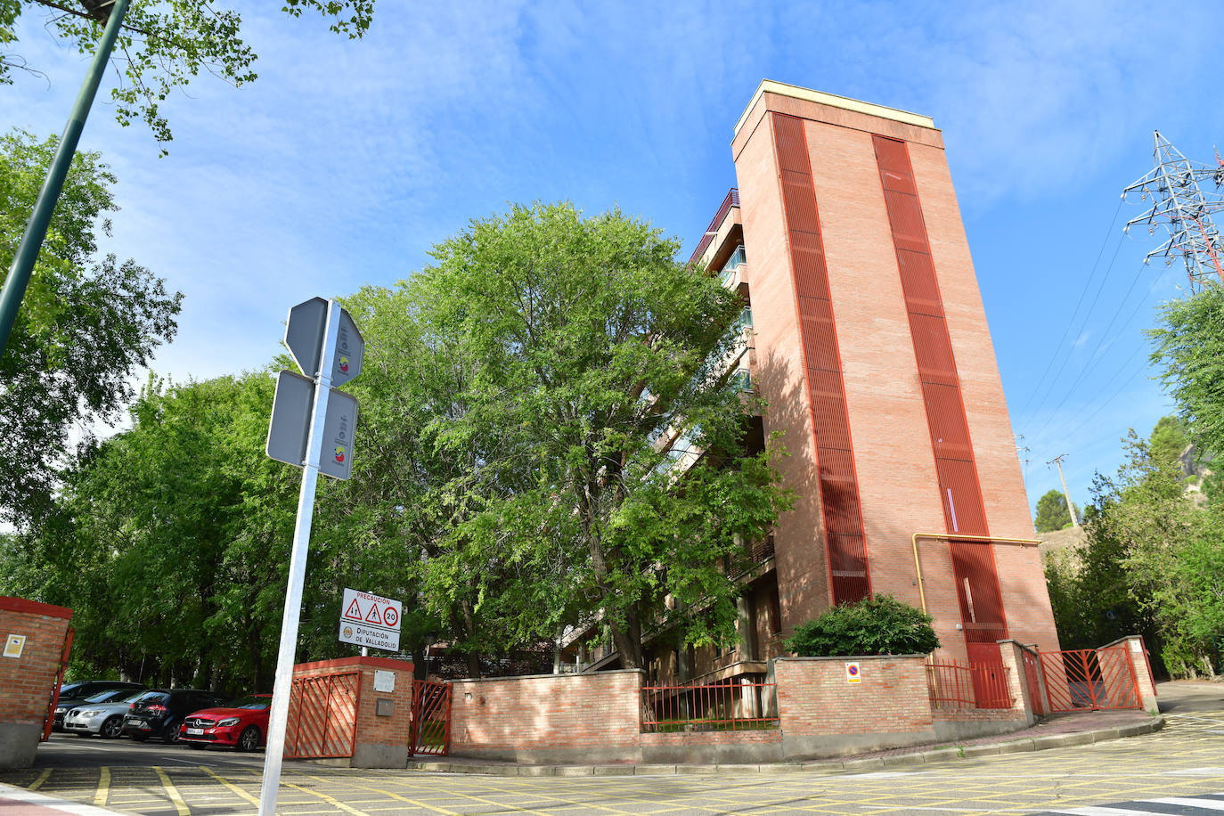 La Avenida de las Contiendas en el barrio de Girón