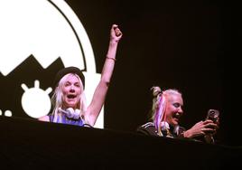 Yves V, Nervo y Brian Cross dieron un espectáculo músical en la Plaza Mayor