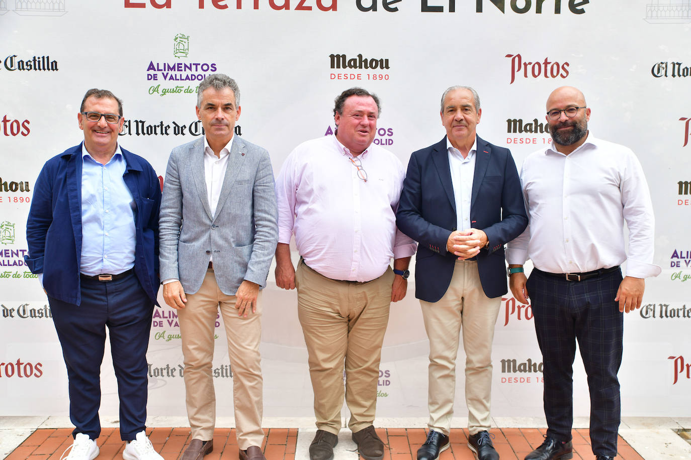 Narciso Prieto (Caja Rural de Zamora), Jesús García (Aquona), José Manuel Rodríguez (presidente del VRAC), Cipriano García (Caja Rural de Zamora) y Domingo Rodríguez (El Norte).