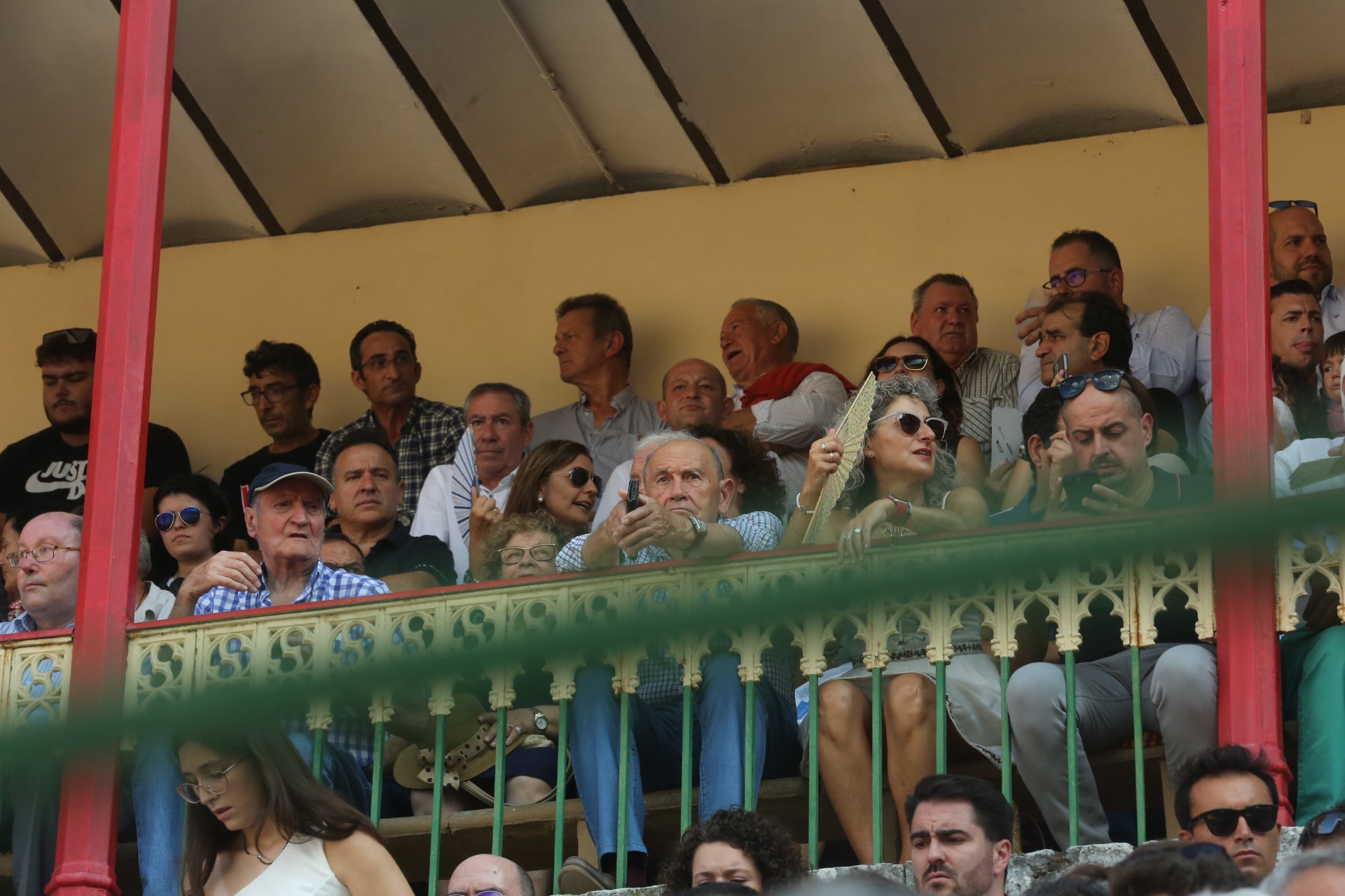 Búscate en los tendidos de la Plaza de Toros de Valladolid (2 de 2)