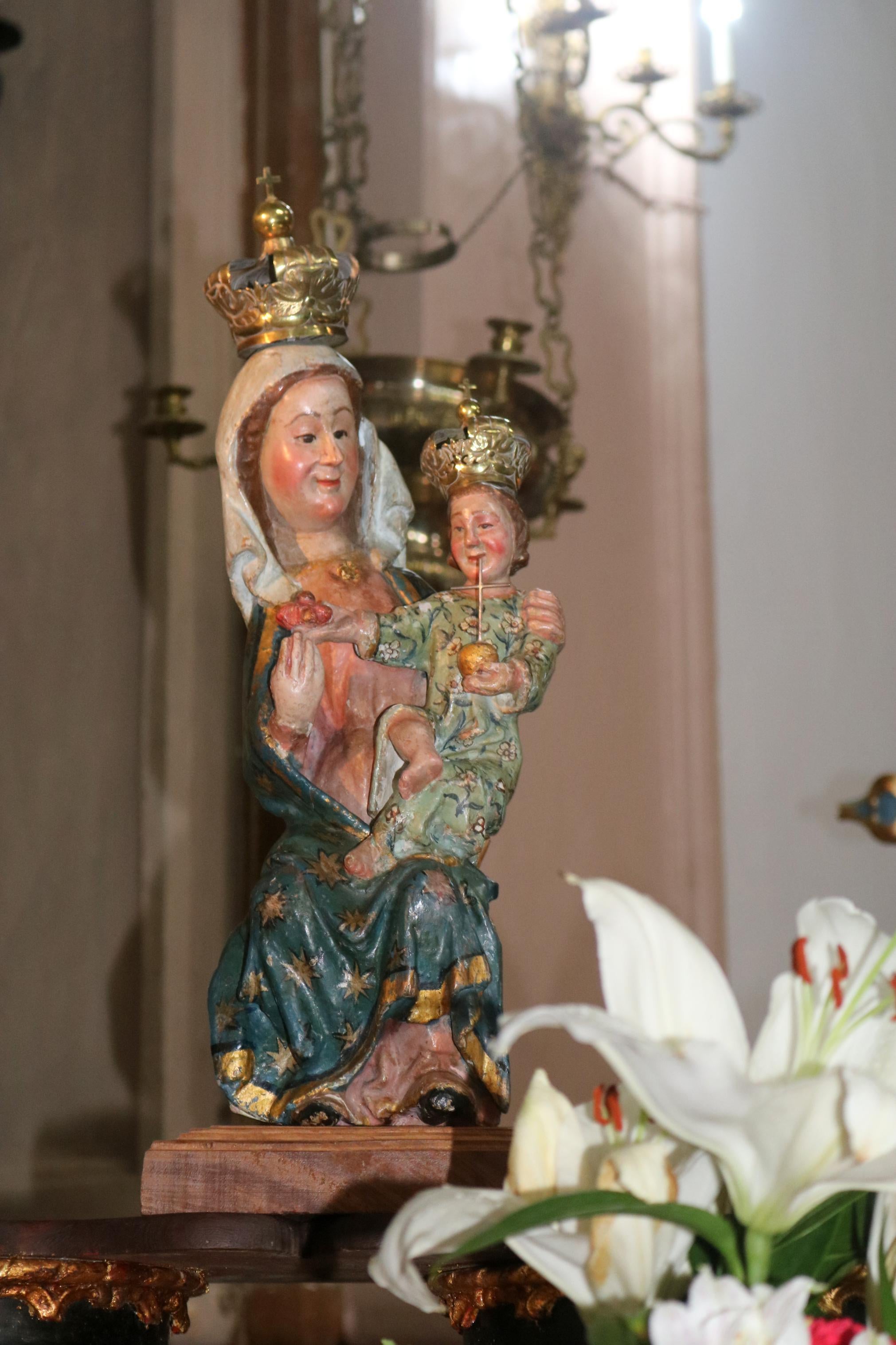 Baltanás se rinde a la Virgen de Revilla