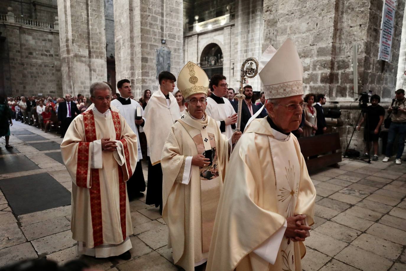 Misa y procesión de Nuestra Señora de San Lorenzo en las Fiestas de Valladolid