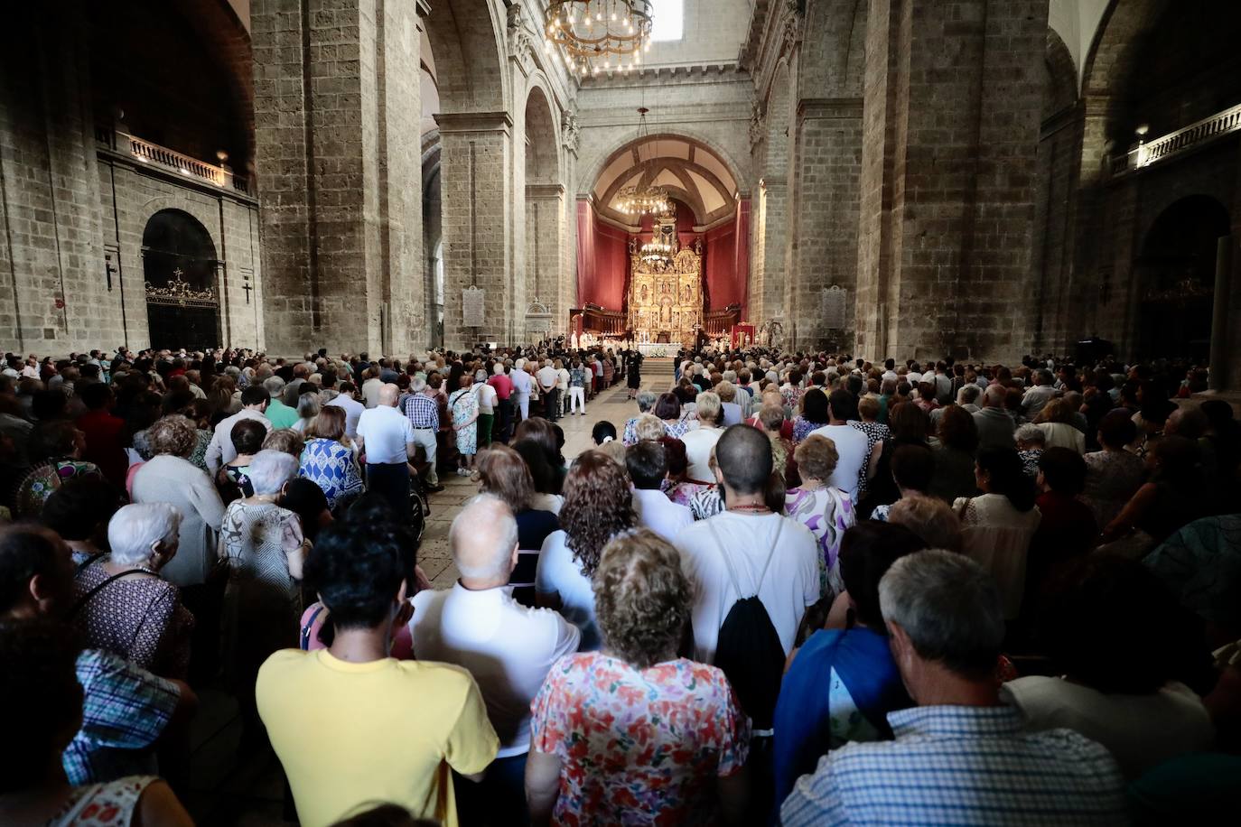 Misa y procesión de Nuestra Señora de San Lorenzo en las Fiestas de Valladolid