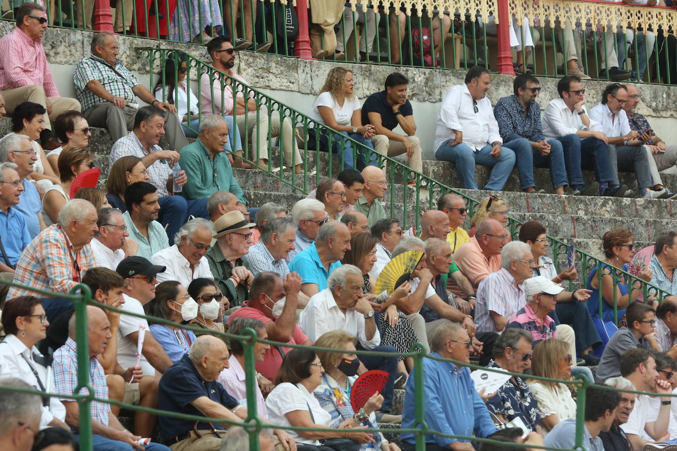Búscate en los tendidos de la Plaza de Toros de Valladolid (1 de 2)