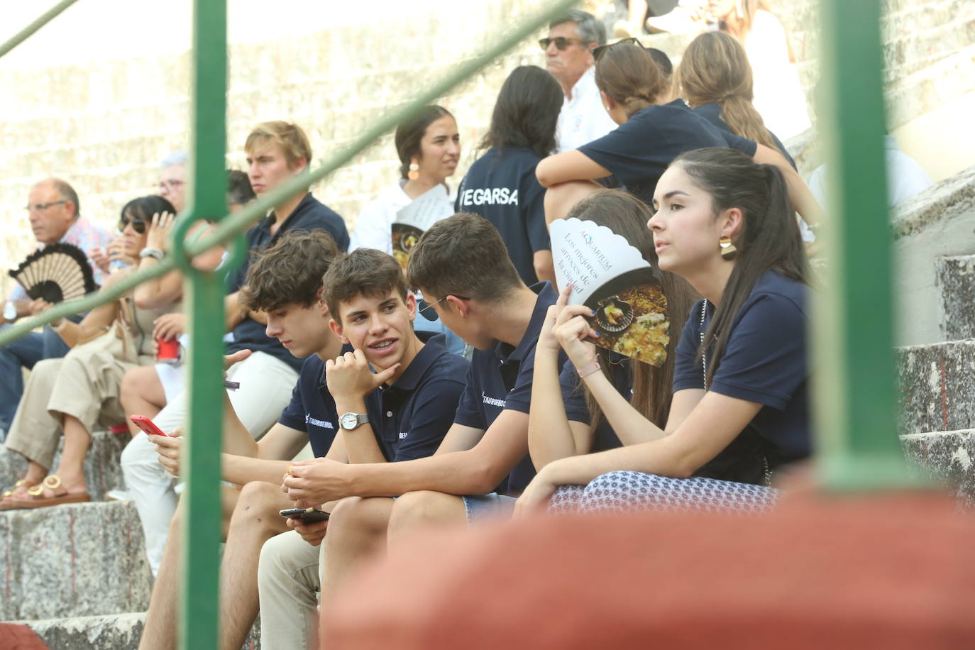 Búscate en los tendidos de la Plaza de Toros de Valladolid (1 de 2)