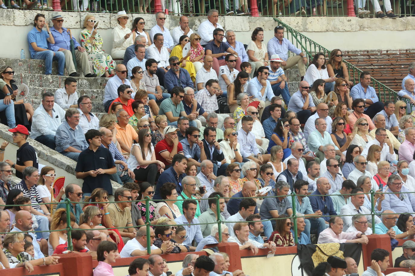 Búscate en los tendidos de la Plaza de Toros de Valladolid (1 de 2)