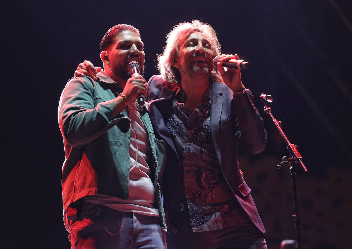 Antonio Carmona y Niña Pastori en sus conciertos de la Plaza Mayor de Valladolid