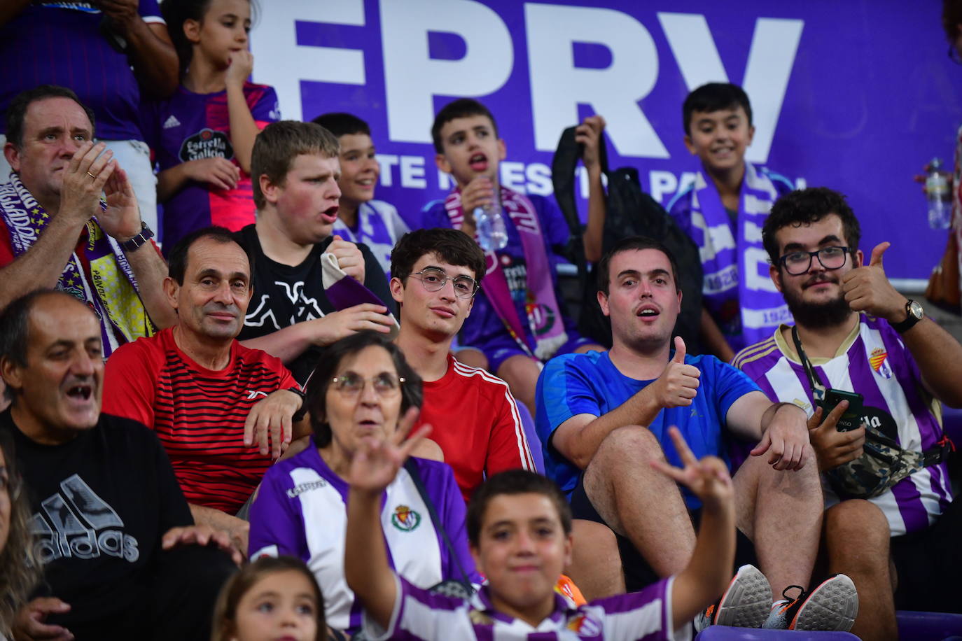 Búscate en la grada del José Zorrilla (1 de 5)