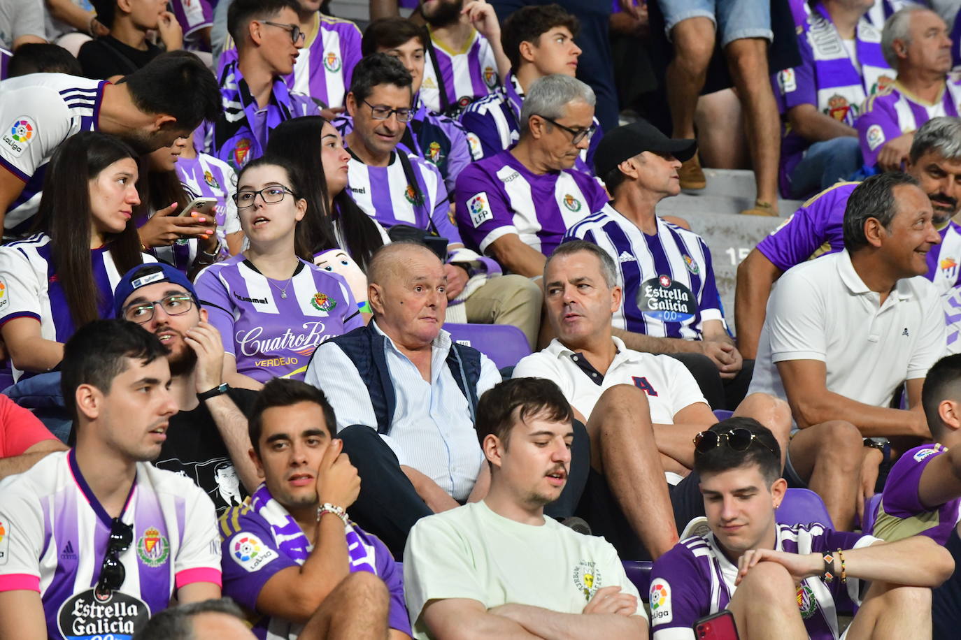 Búscate en la grada del José Zorrilla (1 de 5)