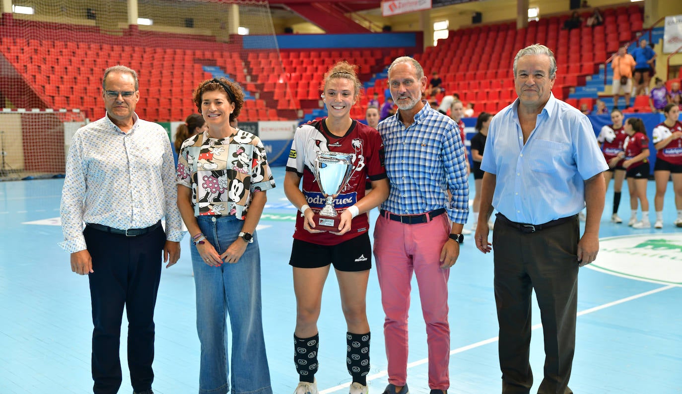 Aula Cultural de Balonmano 46-24 Rodríguez Cleba