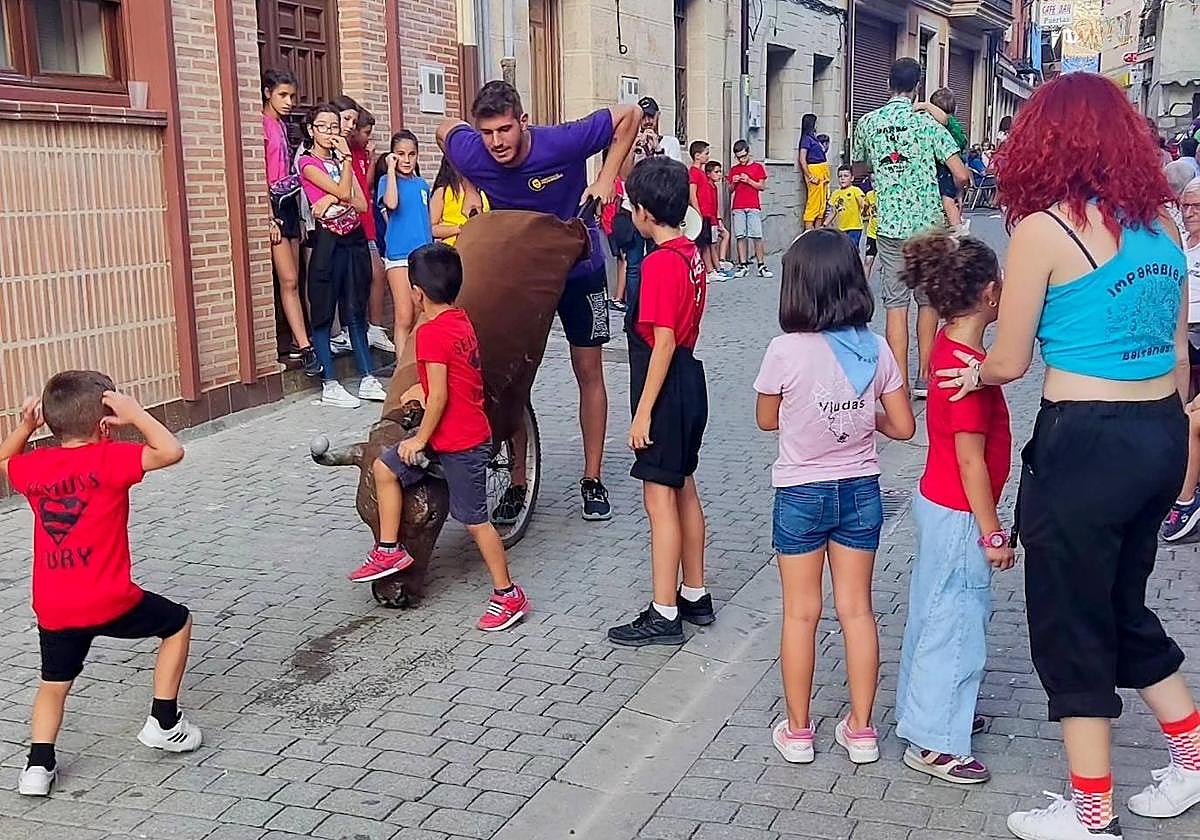 Encierro infantil en Baltanás.