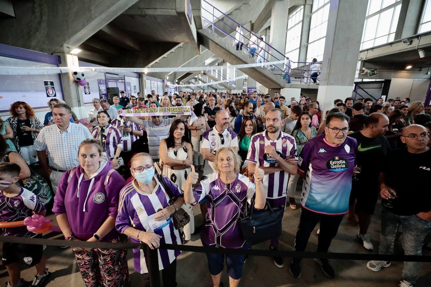 La gala anual de la Federación de Peñas del Real Valladolid, en imágenes