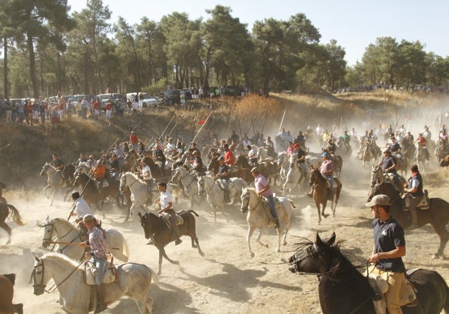 Concentración caballistas encierro campestre.